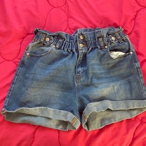 Cinched Waist Jean Shorts